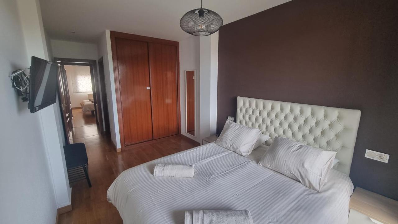 Piso Zona Hospital 6 Personas Appartement Oviedo Buitenkant foto