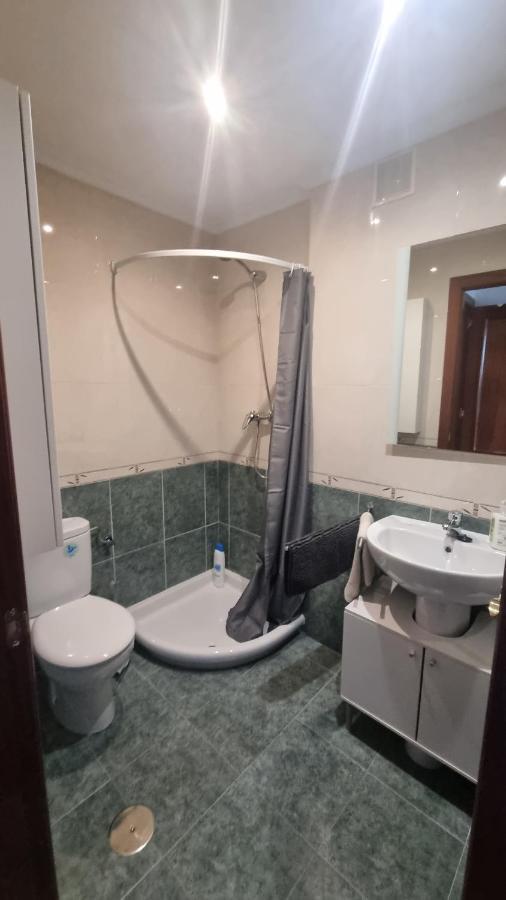 Piso Zona Hospital 6 Personas Appartement Oviedo Buitenkant foto
